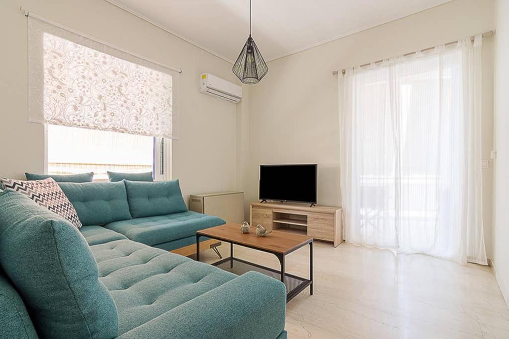 Appartement Cozy Flat With 1 Bedroom Next To Metro Station Athene